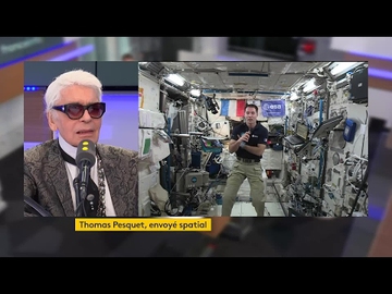 Karl Lagerfeld interviewe Thomas Pesquet depuis la station spatiale internationale