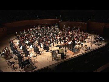 Kalevi Aho : Sieidi, Concerto pour percussions par Martin Grubinger